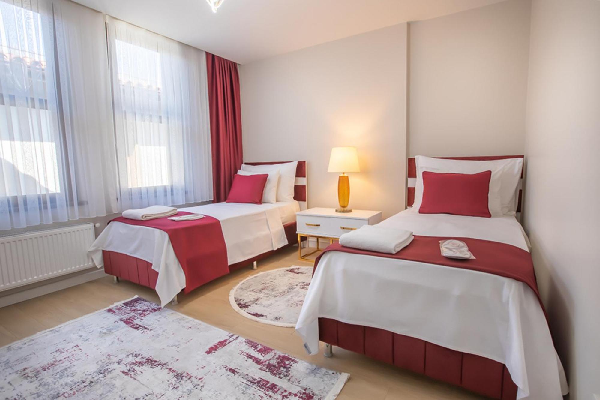 Millennium Istanbul Golden Horn Istambul Exterior foto A typical hotel room